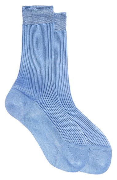Голубые носочки из шёлка