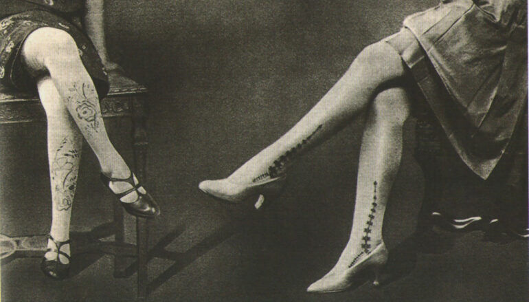 История чулок