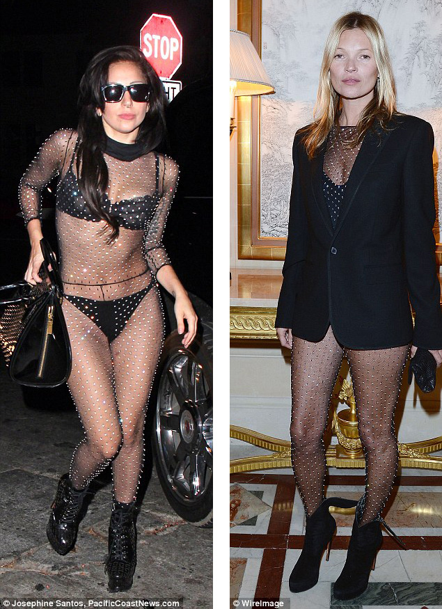 Lady Gaga и Kate Moss в сетчатых чёрных комбинезонах, украшенных кристаллами Сваровски