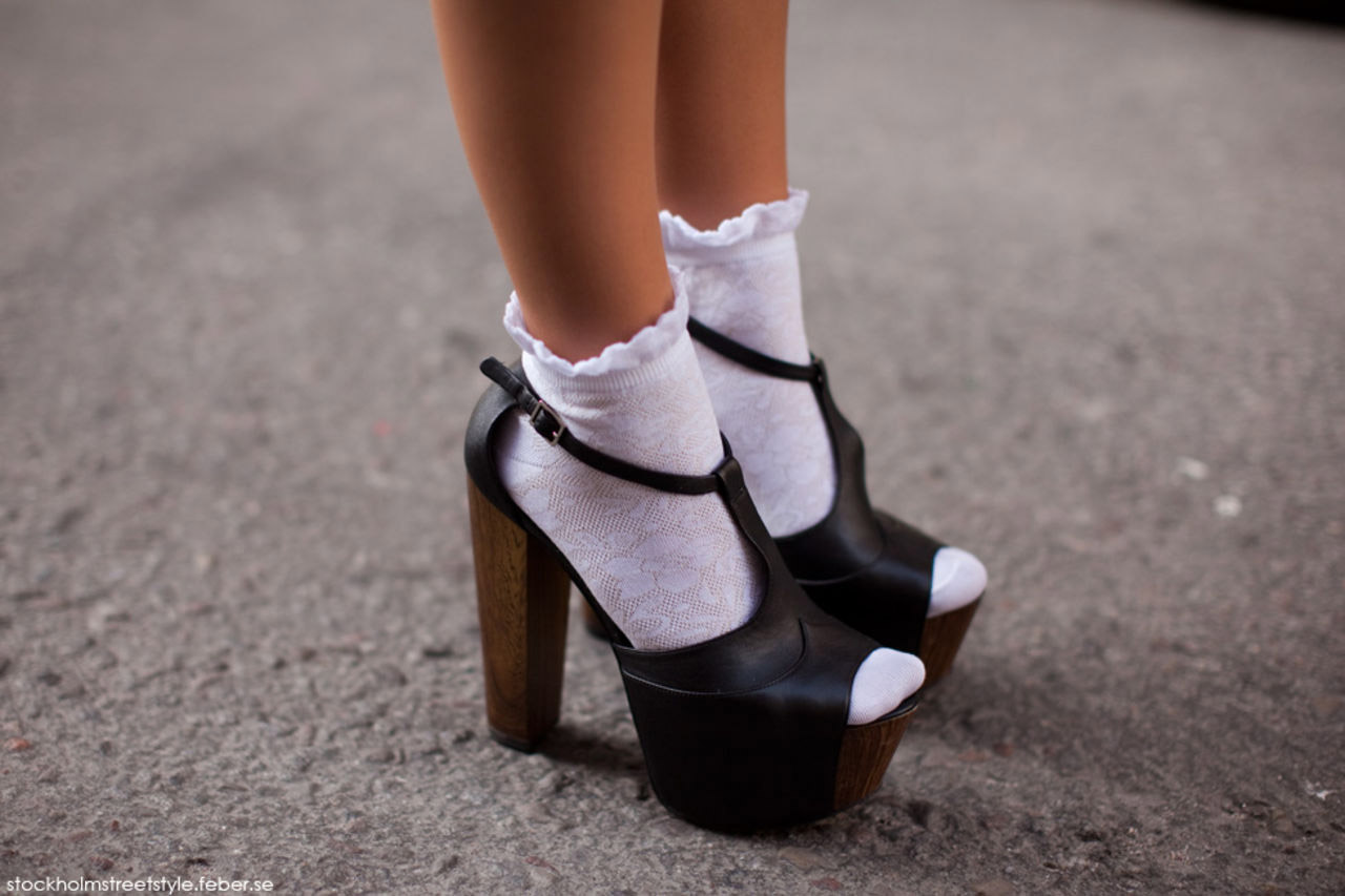 heels-socks-07
