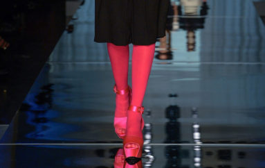 Jean Paul Gaultier: высокая мода и цветные колготки