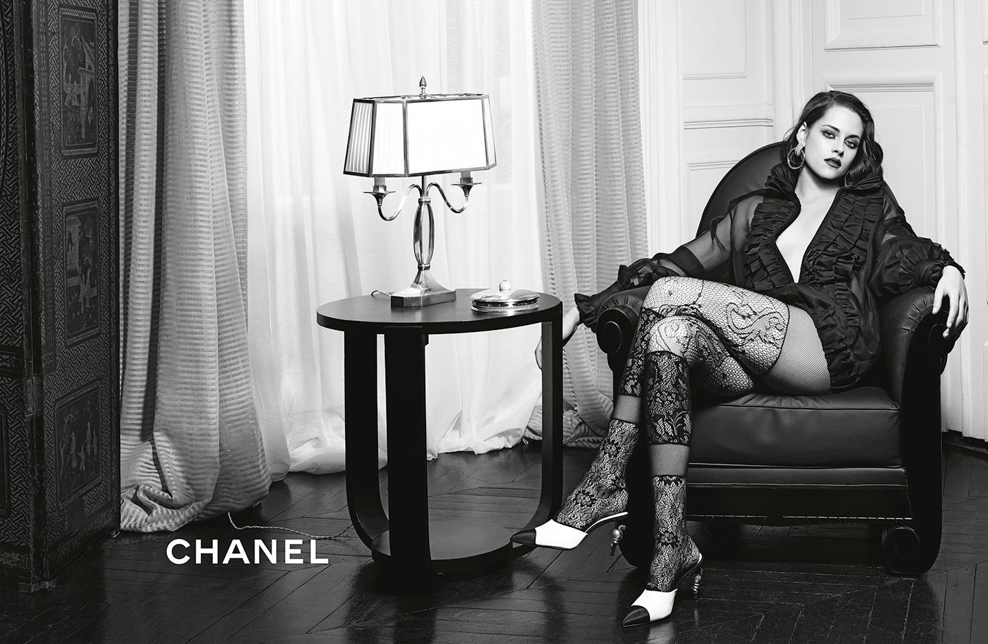 Кристен Стюарт (Kristen Stewart) в рекламной кампании Chanel