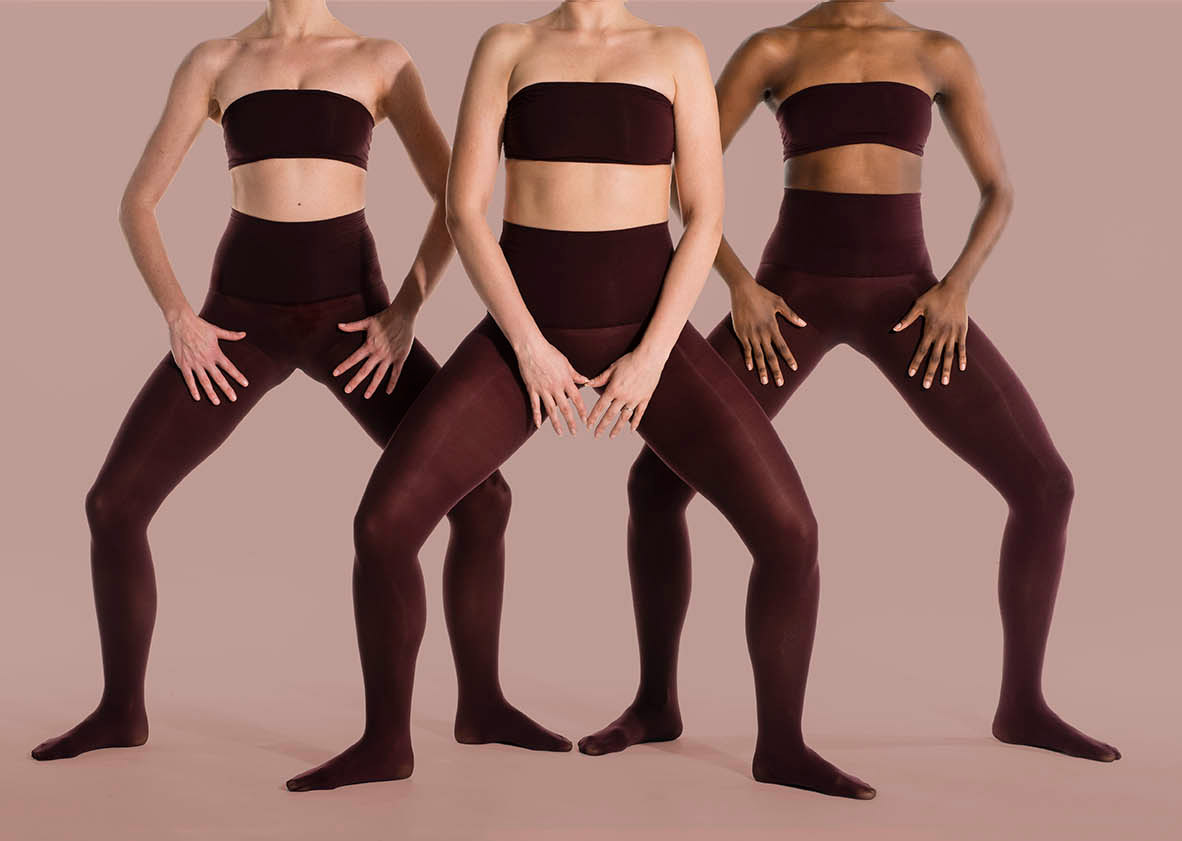 Рекламу колготок Heist назвали "откровенно сексуальной"