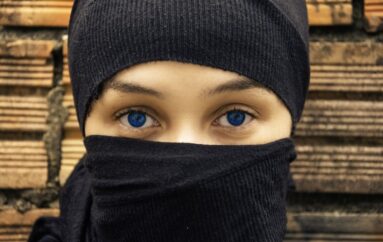 Безопасно ли покупать колготки, произведённые в Италии и Китае: мнение представителя сети магазинов «Стильпарк»