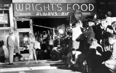 Ночью 15 сентября 1954 года 5000 человек не ложились спать, чтобы увидеть трусики Мэрилин Монро