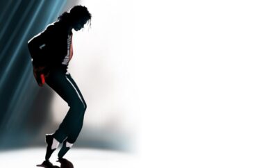 История о том, как никто не купил старые носки Майкла Джексона за 1 миллион долларов