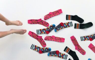 Бросить парня из-за коллекции носков: в сети обсуждают личные границы