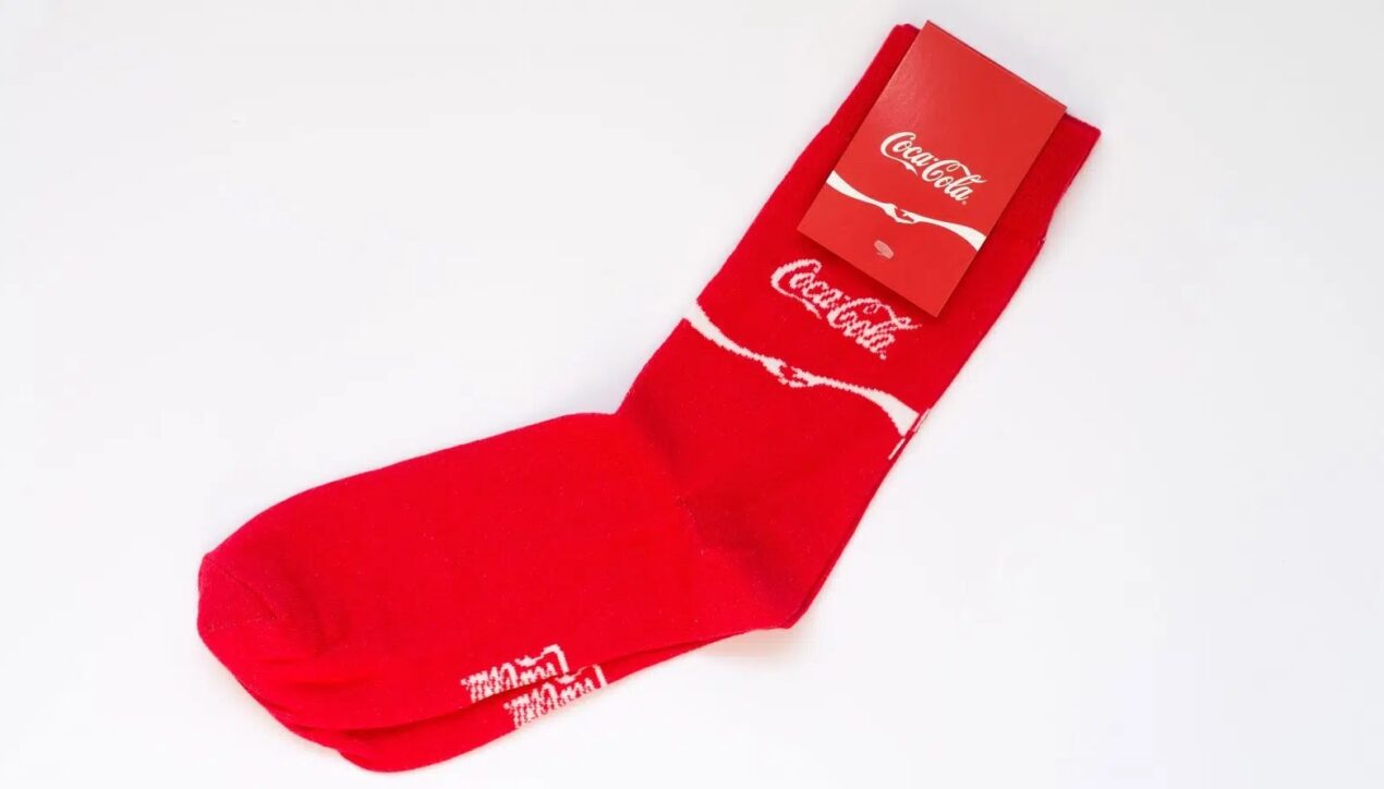 Kingly создает носки с запахом Coca-Cola