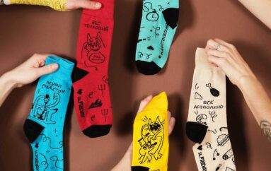 Достоевщина: St.Friday Socks и MEGOGO Audio выпустили носки к 200-летию классика