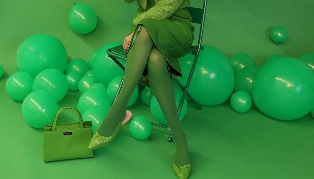 Чтобы зеленели от зависти к Вашим свежим весенним образам: Блэр Эди делится идеями актуальных сочетаний с зелёным