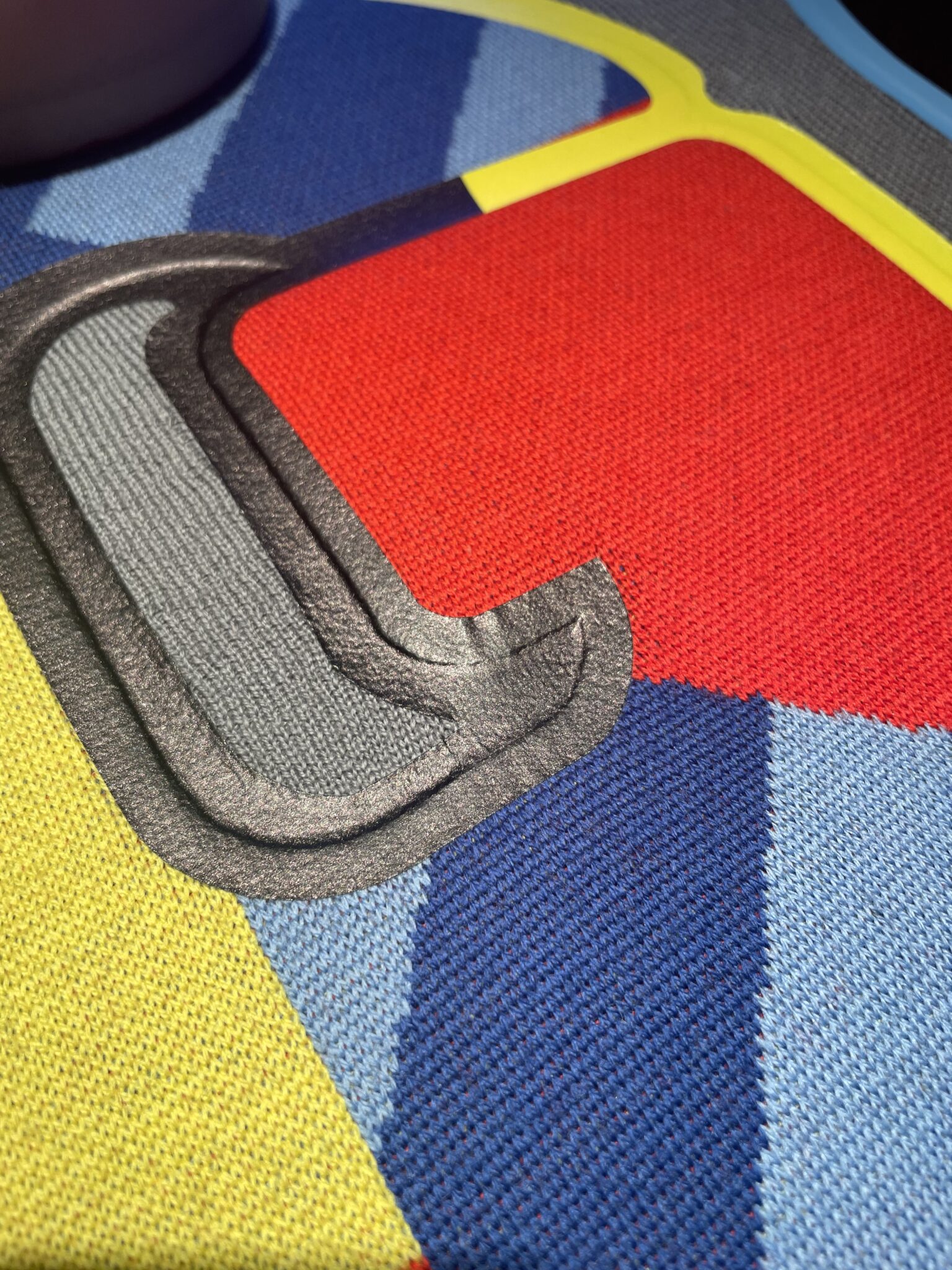 Biella Yarn Company – жаккард и жаккардовый пике с применением термоленты от Zero 1 srl. © Бет Рэнсон