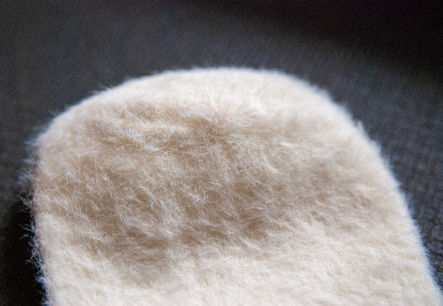 Мысочная часть носка Omsa Comfort 352. Оцените пушистость. ©bracatuS.com