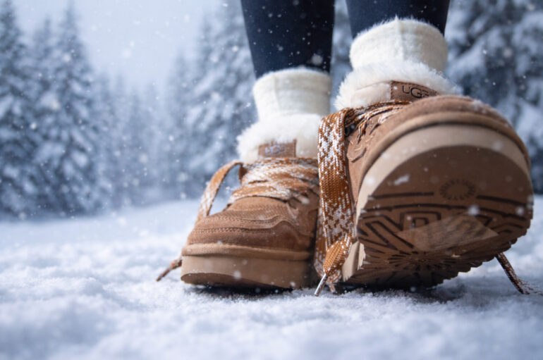 Колготки на флисе, пушистые тёплые носки и угги: что ещё надо для уютной зимы?