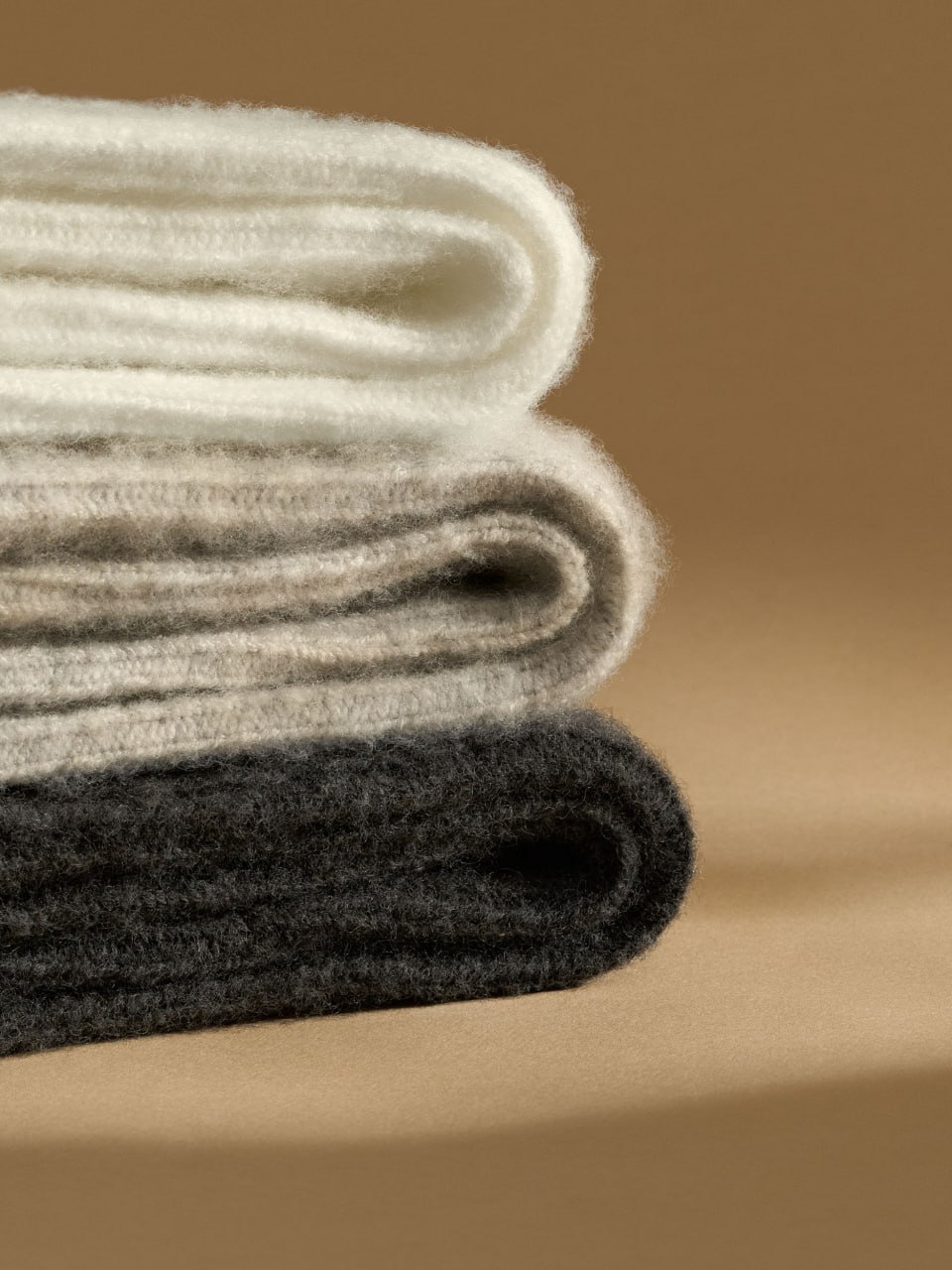 Пушистые женские носки Omsa Comfort 352