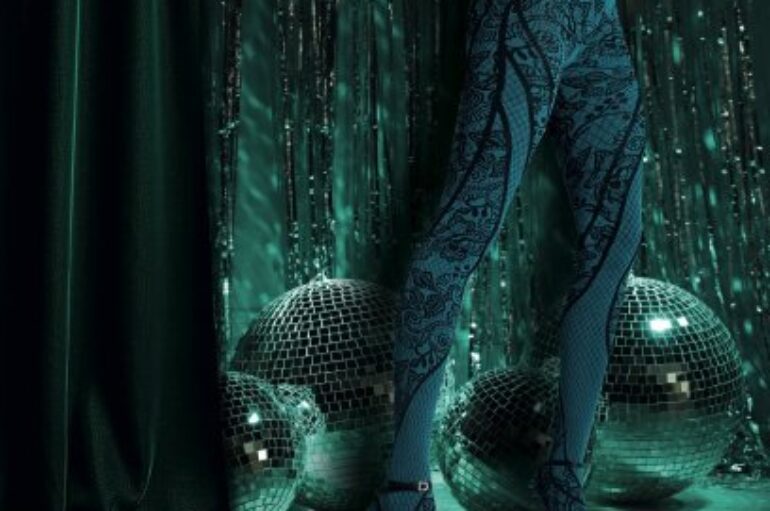 Представлены концептуальные модели колготок для сезона 2026-2027